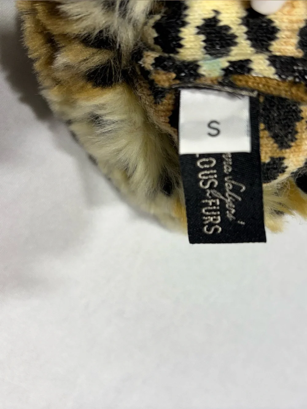 Donna Salyers Vintage Hand Warmer /Muff